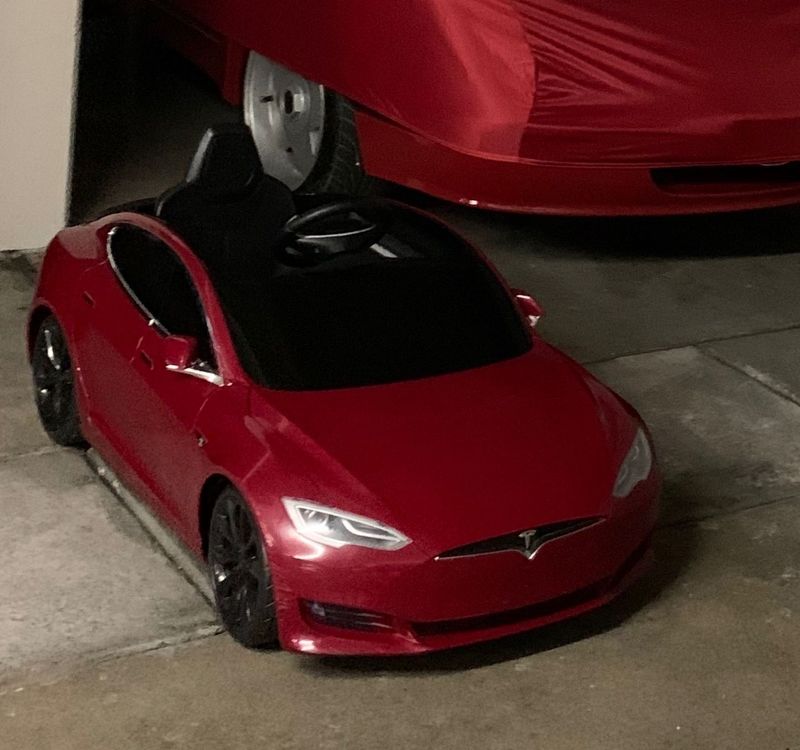 potlood Diplomaat Ontleden Tesla Kinderauto | Kaufen auf Ricardo