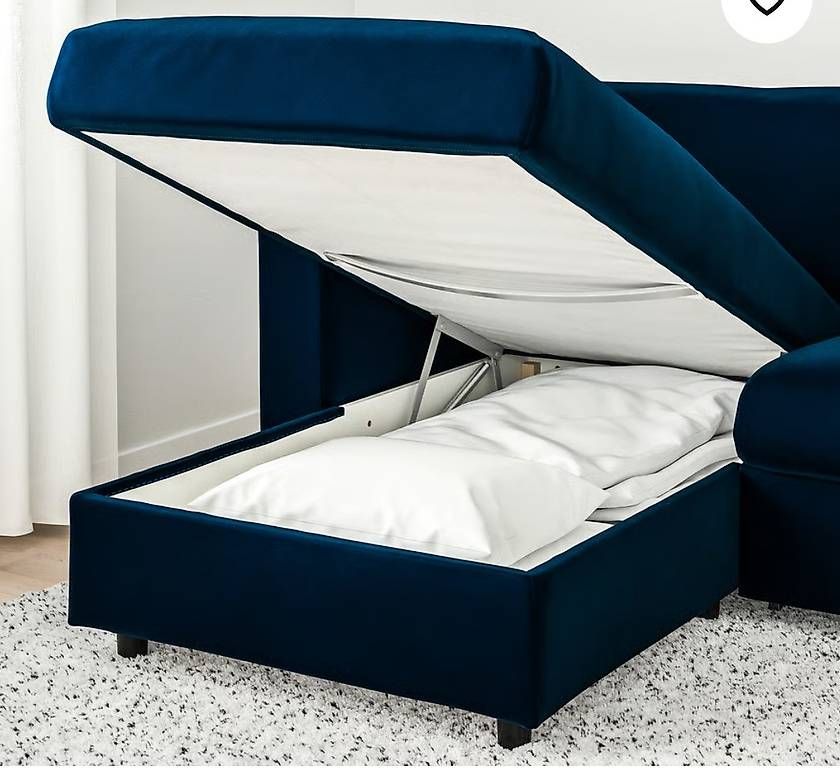 Divani: Elegantes Bettsofa mit Hocker  – Usato da Pfäffikon SZ venduto da Agi_Godlewska 3