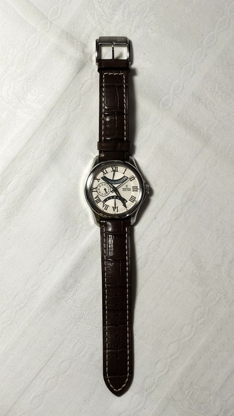 Festina Orologi: Armbanduhr FESTINA - "Calendar" – Usato da Unterseen venduto da volpissimo 1