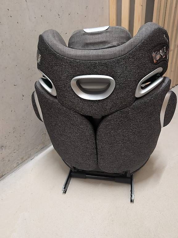 Seggiolini per auto: Cybex Solution T i-Fix (von 4 - 12 Jahren) – Usato da Basel venduto da aniskula 2