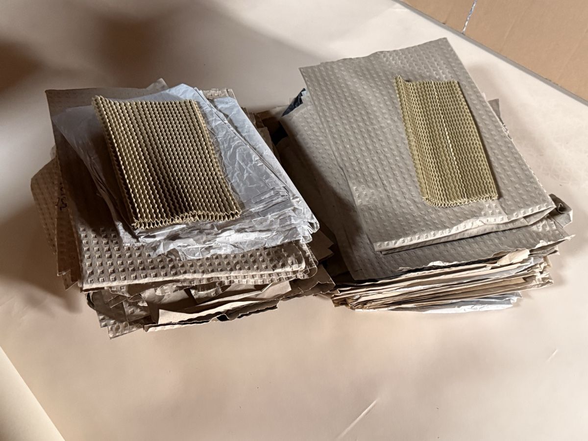 Materiale di riempimento: Packpapier für Umzug – Usato da Zürich venduto da El-Ga 2