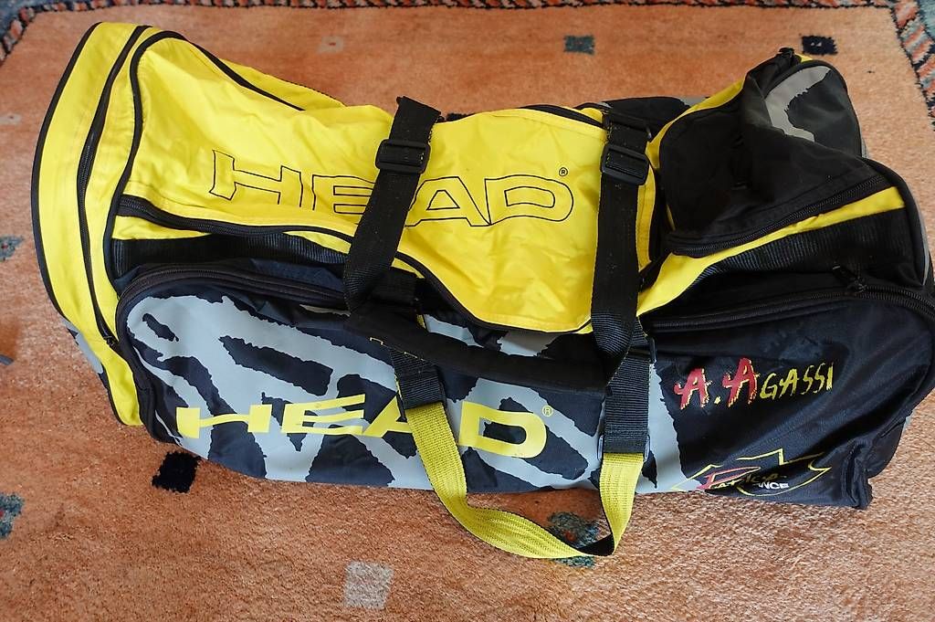 Head Borse: HEAD Tennistasche 75x30x30cm – Usato da Mettmenstetten venduto da Schnubidu