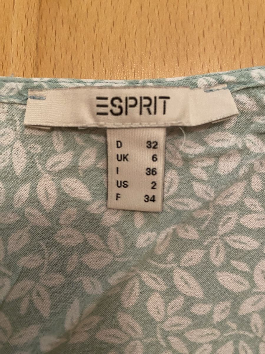 Esprit Top: Esprit Top / Bluse, Grösse 32 / XS – Usato da Bassersdorf venduto da jeh99 2