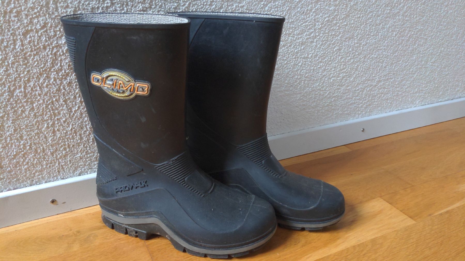 Scarpe per ragazzi: 3 Paar Kinderschuhe Gr.31 – Usato da Sutz venduto da Rawypp 5