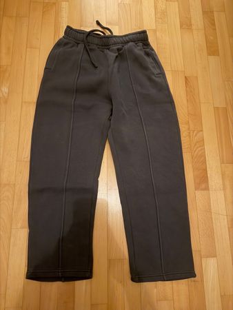 Bershka Jogginghose schwarz Grösse M guter Zustand