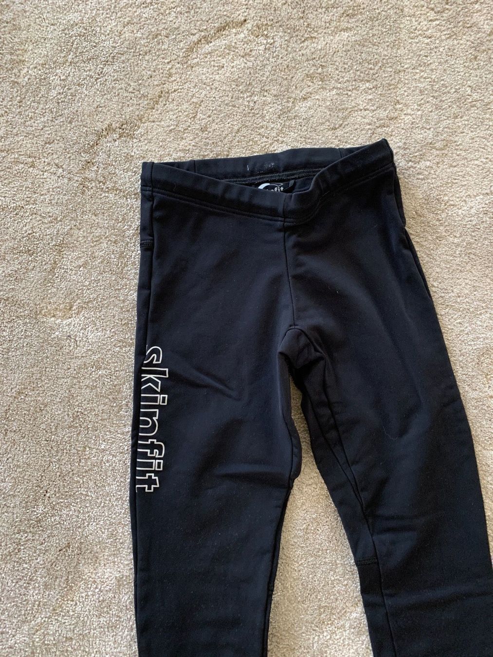 Skinfit Leggings: Skinfit Tights Gr 1XS – Usato da Oberweningen venduto da Jogi2 1