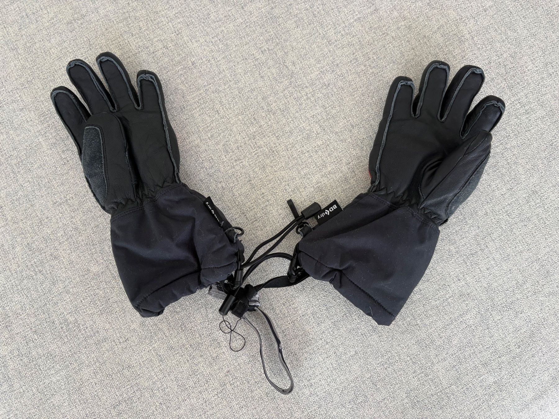 Guanti: Schneehandschuhe Kinder – Usato da Egg b. Zürich venduto da dalanna 1