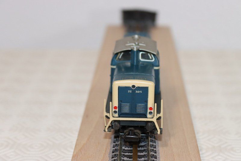 Märklin Modelleisenbahnen: Märklin DB Lok ( 566 ) – Gebraucht aus Kerzers von Winu64 4