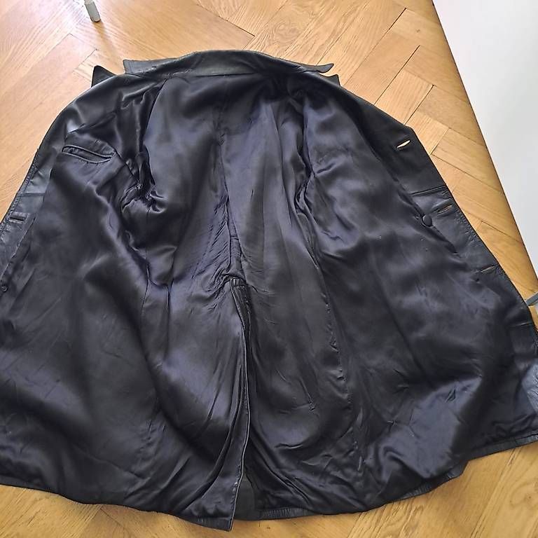 Cappotti: Schwarzer Ledermantel Top Zustand! – Usato da Bern venduto da Garioca 2