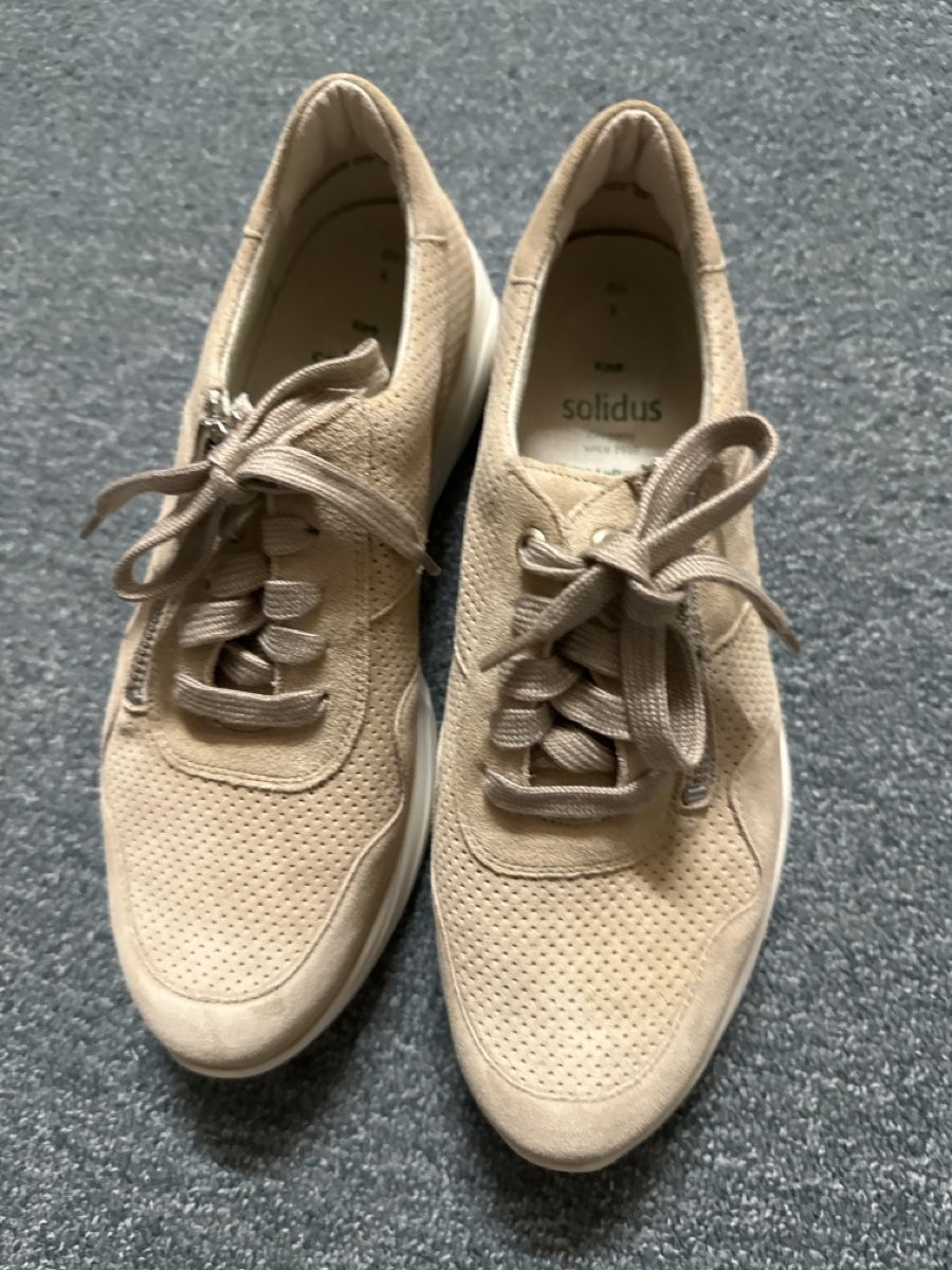 Damenschuhe: Sneaker Solidus Kea beige Gr6.5 – Neu und originalverpackt aus Baltschieder von YmroBe 1