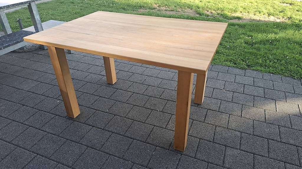Tables: Holztisch massiv Buche – D'occasion à Ernetschwil par 78Pitsch 2