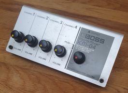 BOSS KM-04 MICRO MIXER