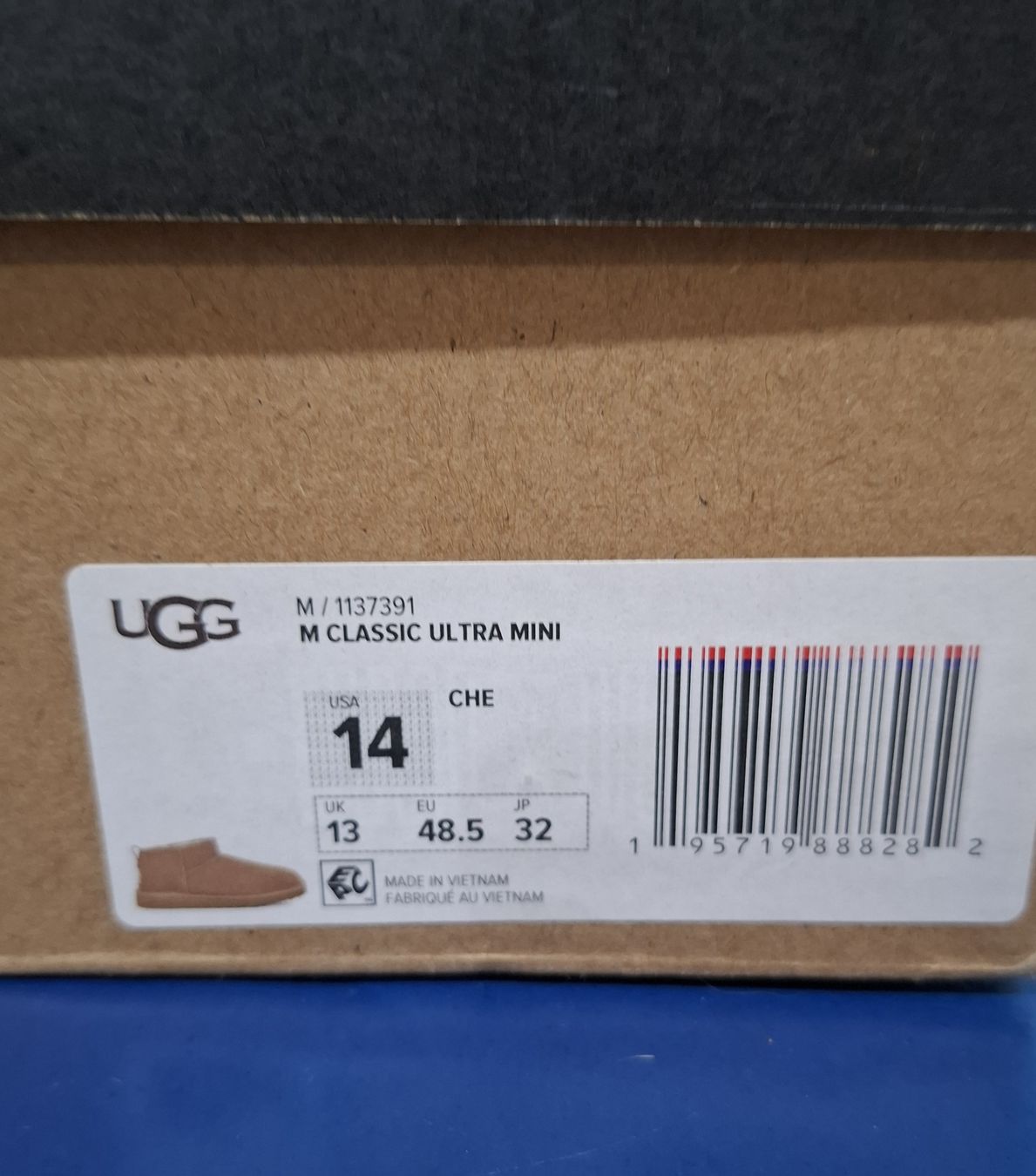 Scarpe da uomo: UGG M Classic Ultra Mini Gr. 14 – Usato da Balzers venduto da mackfose 6