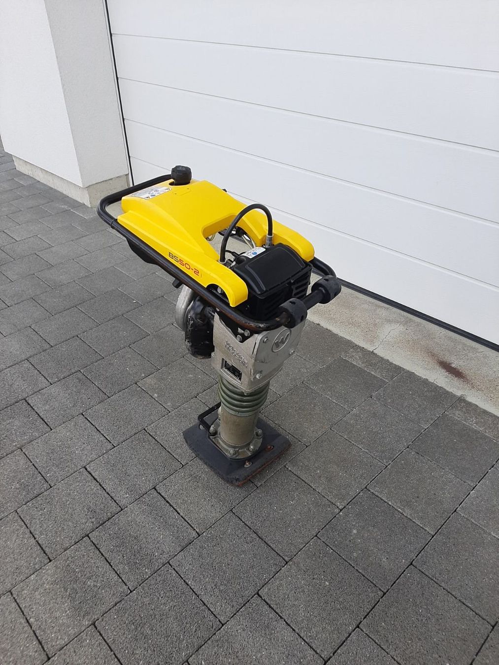Wacker Neuson Toutes les machines: Grabenstampfer Rammer Wacker Neuson – D'occasion à Rain par Kleinmoto