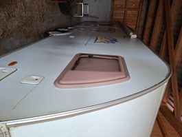 Wohnwagen Hobby De Luxe mit Doppelbett und Etagenbett