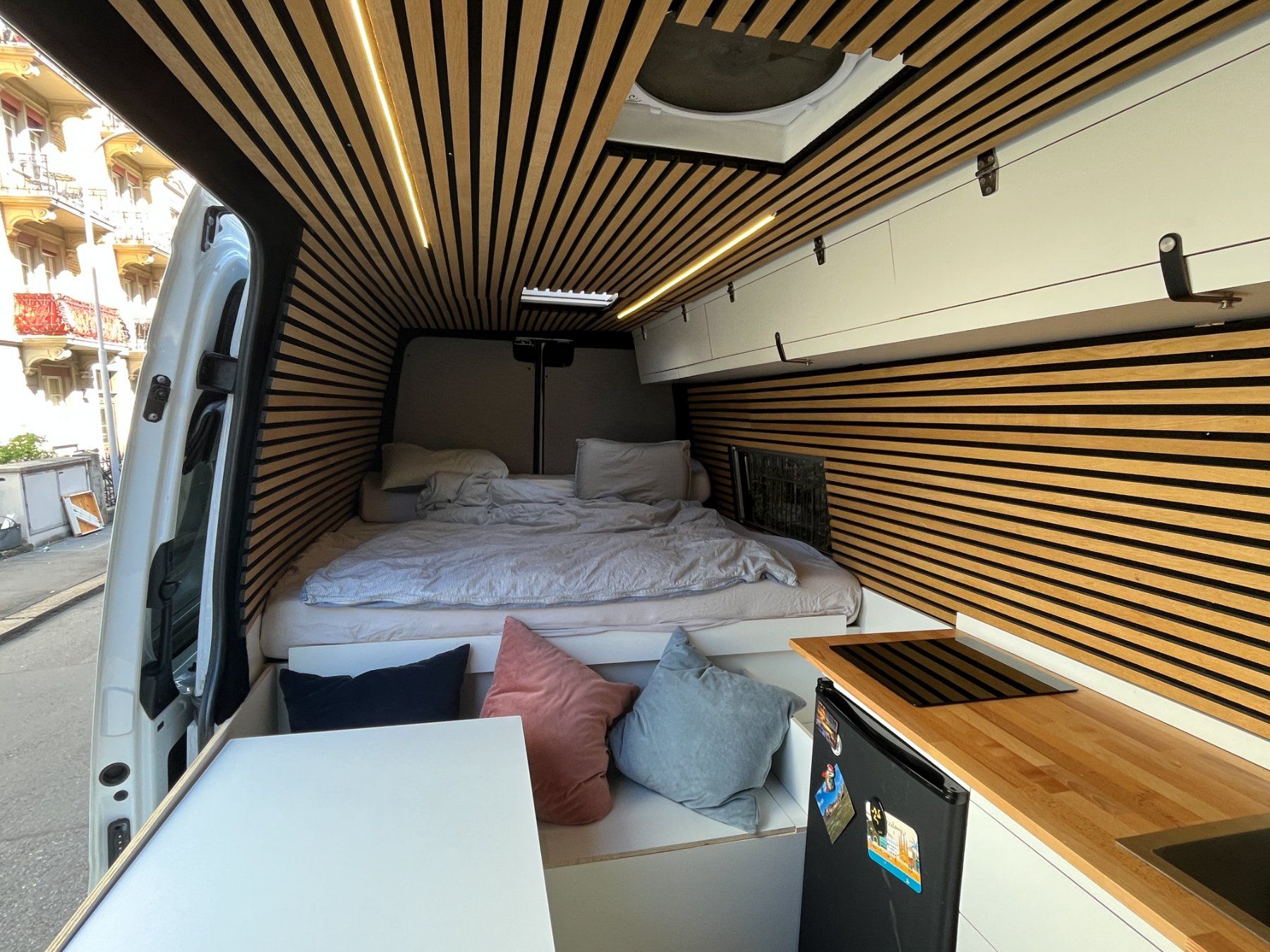 Mercedes-Benz Camping Fahrzeuge: MERCEDES SPRINTER 4x4 Wohnmobil Camper - – Gebraucht aus Zürich von Saschakraemer 5