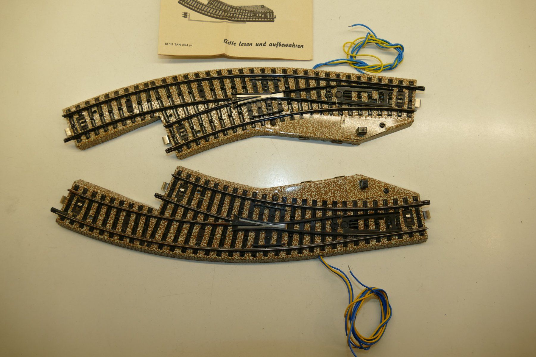 Märklin Modelleisenbahnen: Märklin H0: M-Bogenweichenpaar Einheit 3 – Gebraucht aus Niederhasli von rail-duerst 1