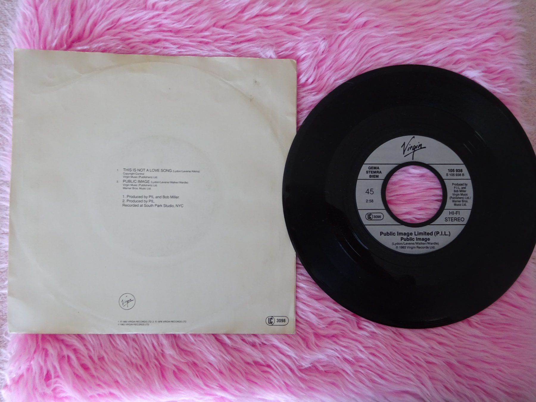 Schallplatten: P.I.L. **  THIS IS NOT A LOVE SONG – Gebraucht aus Luzern von xrayspex99 1