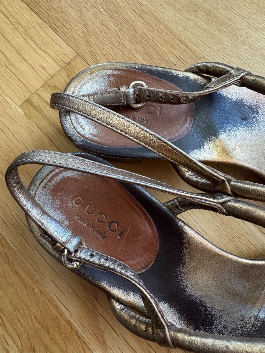 Gucci Scarpe da donna: Gucci Kotao Sandalen – Usato da Bern venduto da LoveVintageY2K 2