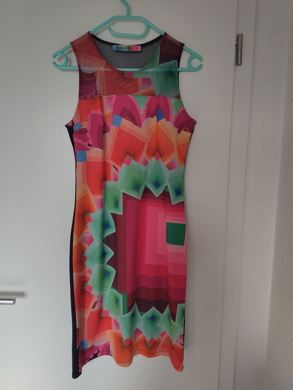 Desigual Robes: Robe Desigual  – Neuf (Voir description) à Préverenges par mamjali76