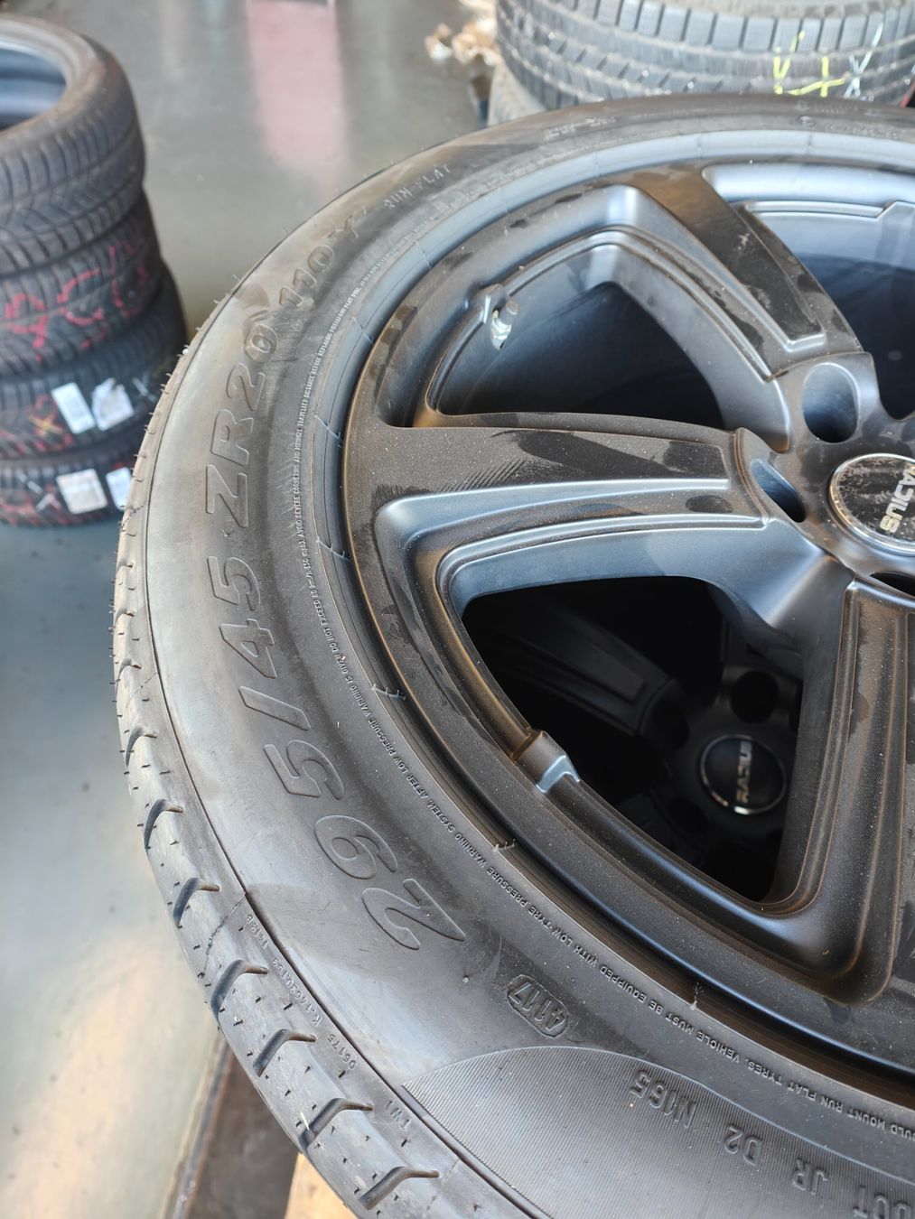 Pneumatici & Ruote complete: Jeep Grand Cherokee Sommerräder – Usato da Oberengstringen venduto da Reifen-Lagerverkauf 2