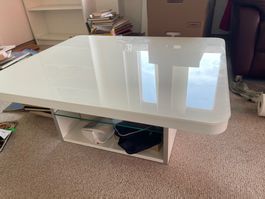Salontisch Leonardo weiss Glas mitAblagefach - guter Zustand