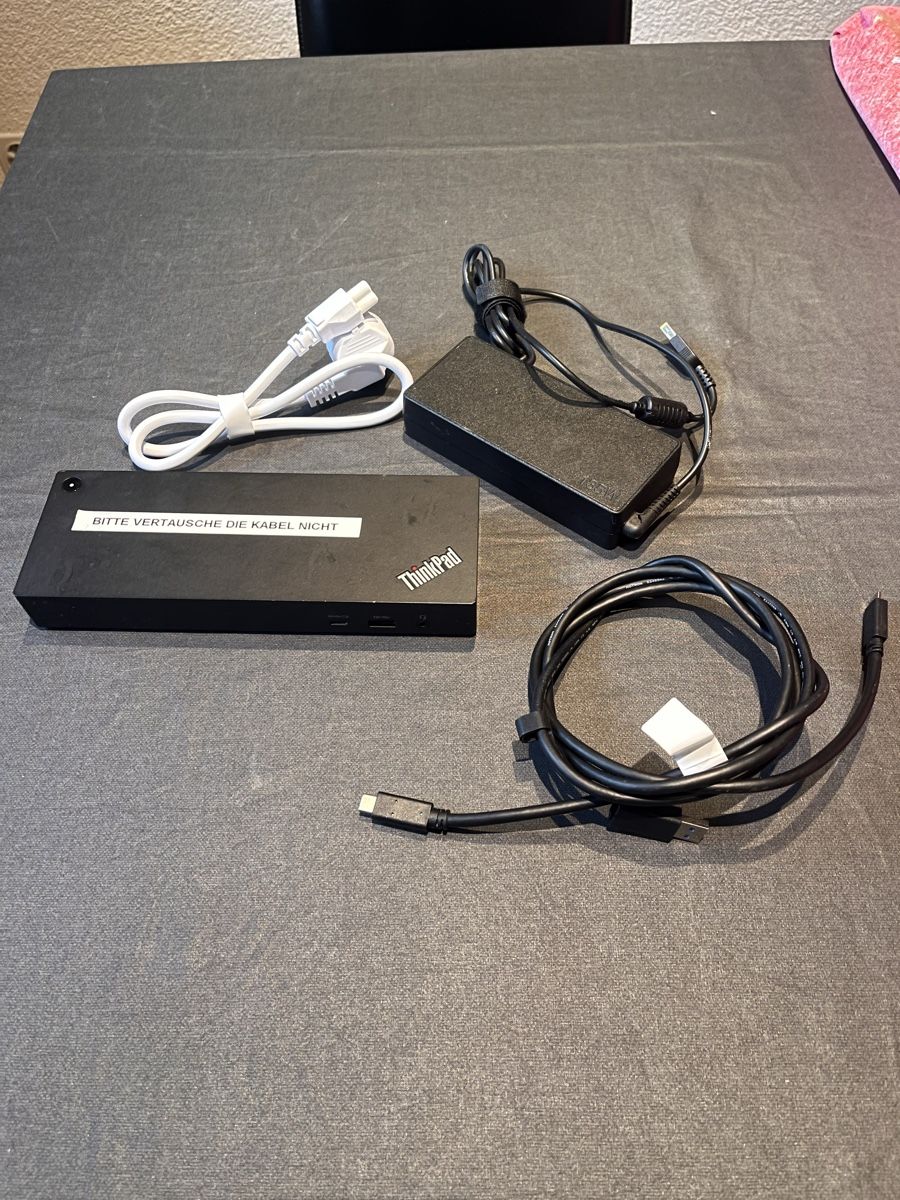 Lenovo Dockingstation: Lenovo ThinkPad Thunderbolt 4 Dock good condition – Neu (gemäss Beschreibung) aus St. Moritz von ver_kn95