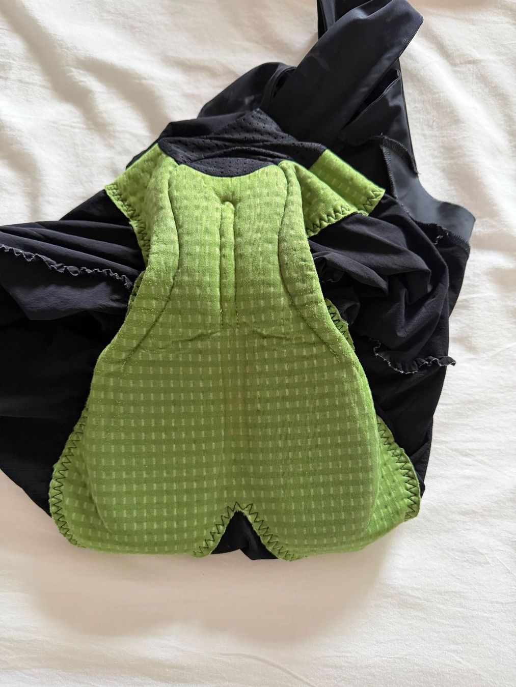 Pantalons: Q36.5 Unique Bib Herren Size L – D'occasion à Küsnacht ZH par gma_67jc 5