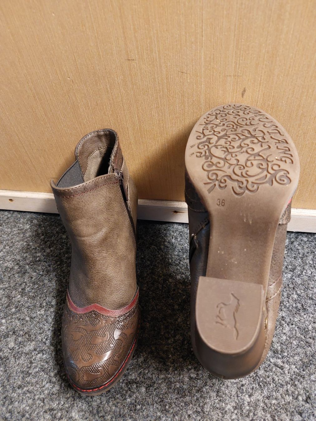 Mustang Scarpe da donna: Stiefeletti Mustang Gr. 36 – Usato da Urtenen-Schönbühl venduto da Kronengold 1