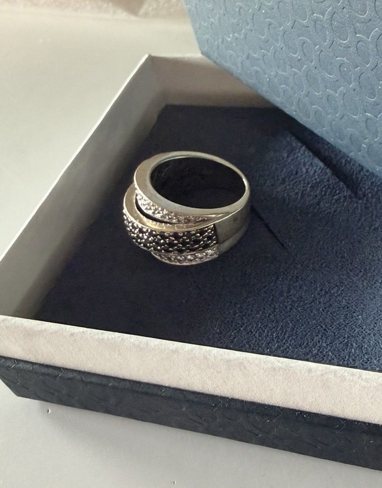 Anelli: Exclusiver Weissgold Ring 750Kt – Usato da Etoy venduto da Diadefin 3