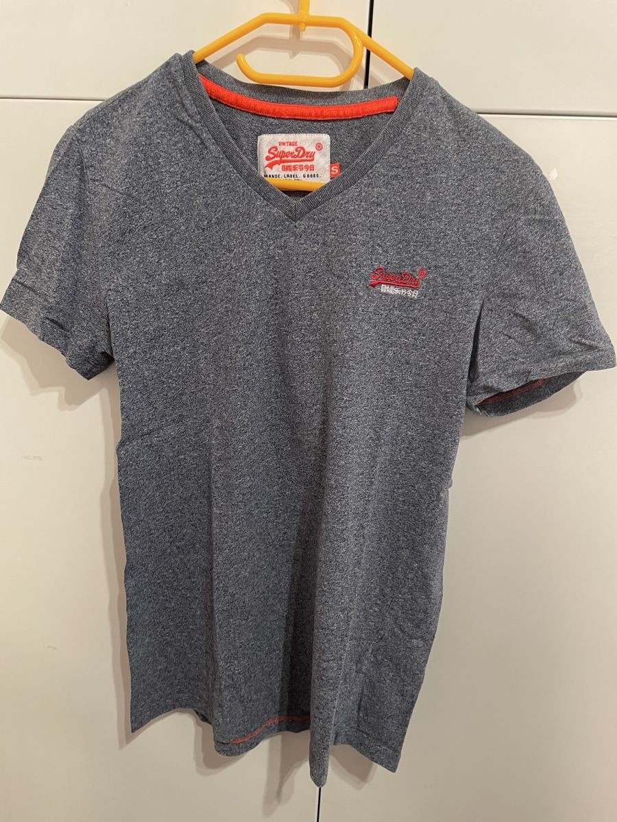 T-shirt: 8 T shirts size S – Usato da Comano venduto da alice_x26x 6