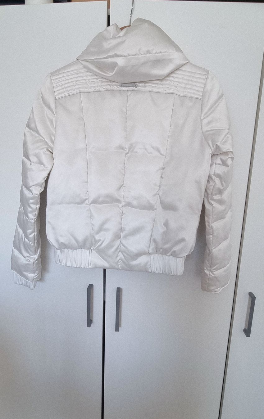 Jacken & Mäntel: White Jacket woman – Gebraucht aus Mendrisio von ann_d9pf 9