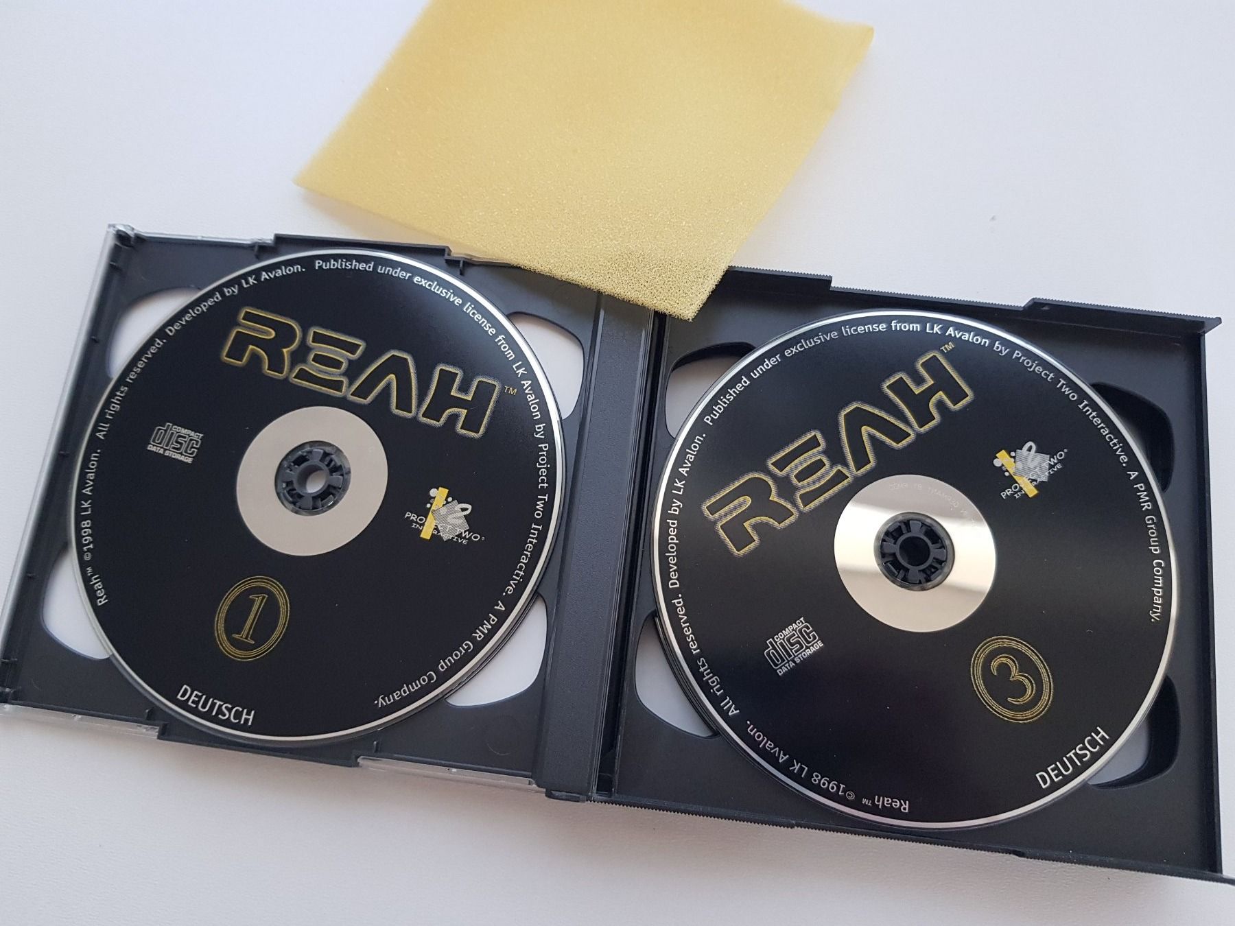 Giochi: REAH Face The Unknown PC Spiel Deutsch 4/6 CDs – Usato da Bassersdorf venduto da retrolab 3