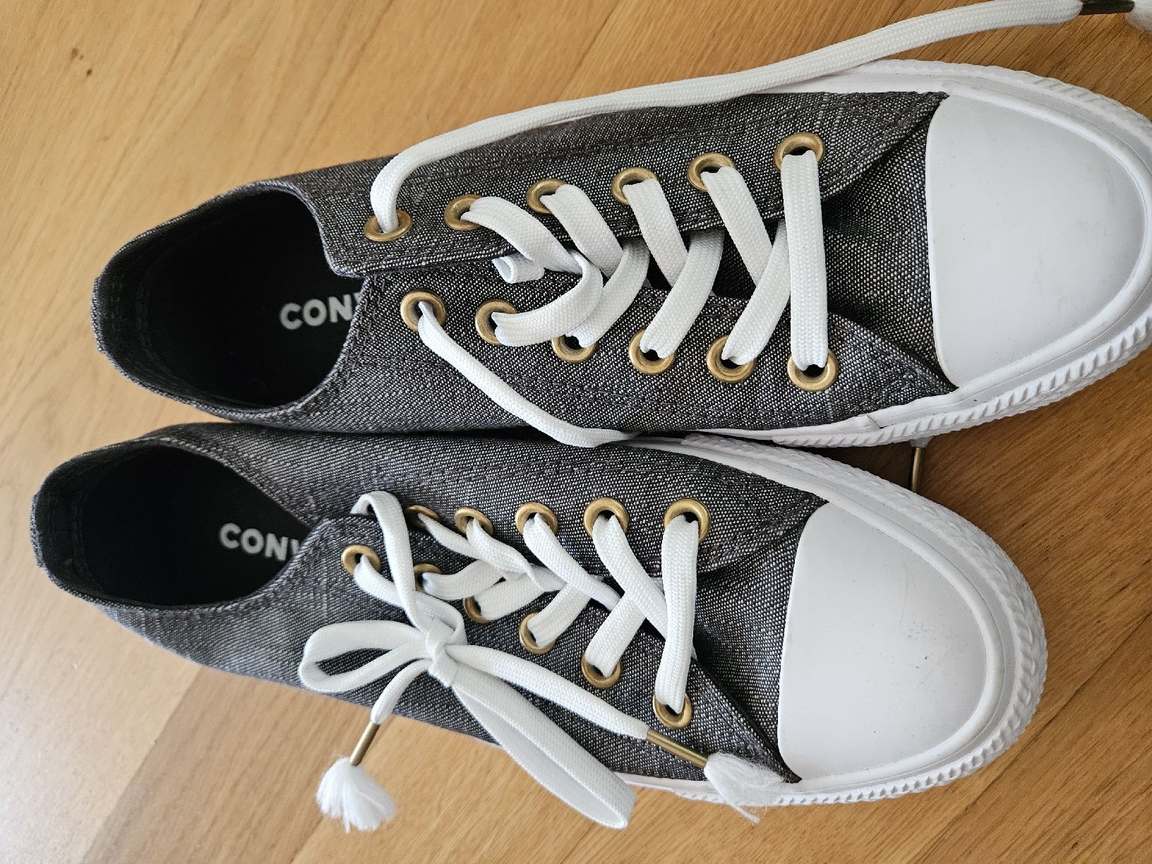 Converse Scarpe da uomo: Converse Schuhe Gr. 38 – Nuovo (secondo la descrizione) da Oberengstringen venduto da ada_2nqn