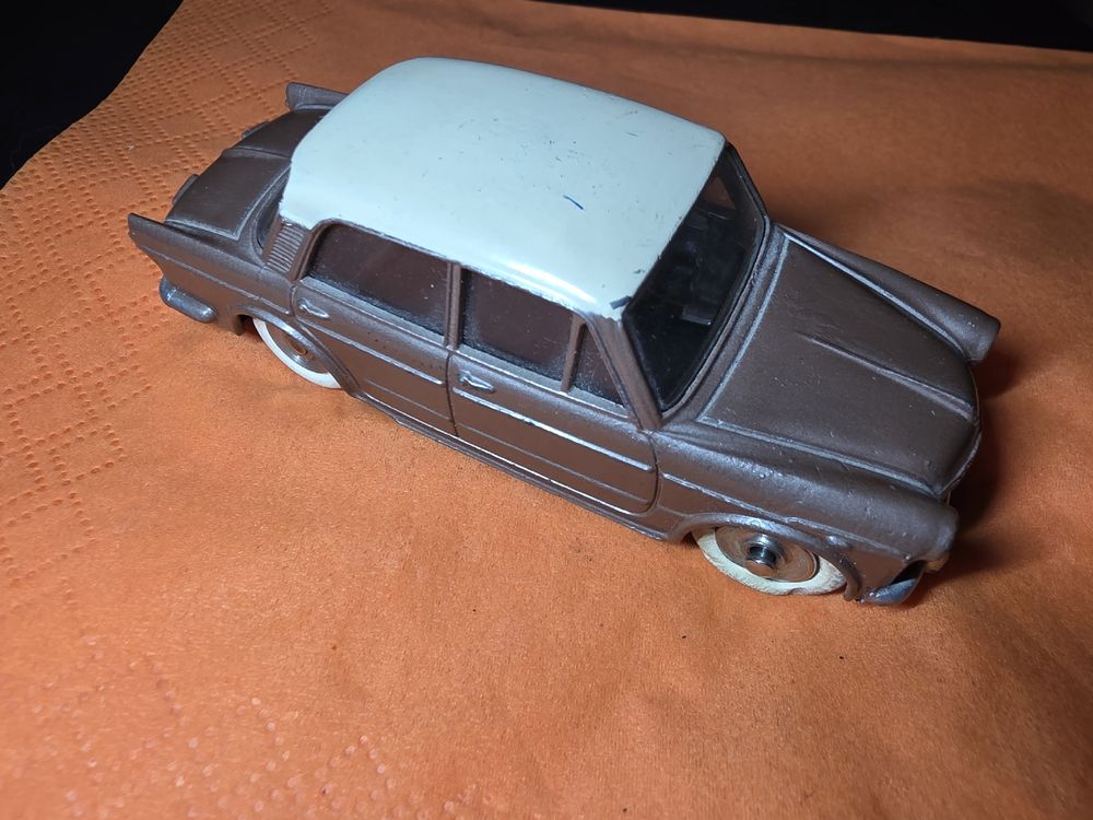 Dinky Toys, Fiat 1200 Grande vue | Acheter sur Ricardo