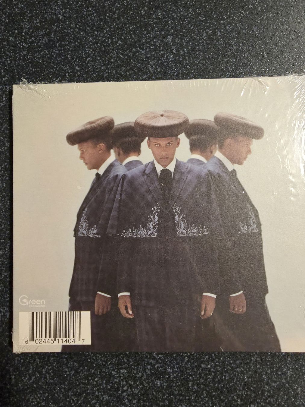 CD: Stromae - Multitude – Nuovo (secondo la descrizione) da Laufen venduto da eli_bd6v 1