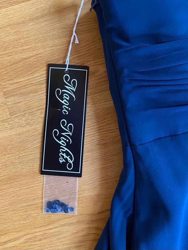 Vestiti: Abendkleid – Nuovo (secondo la descrizione) da Zürich venduto da US-B 5