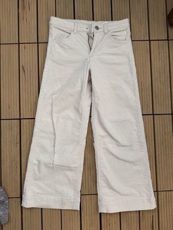 H&M Cordhose offwhite Gr 128 top Zustand