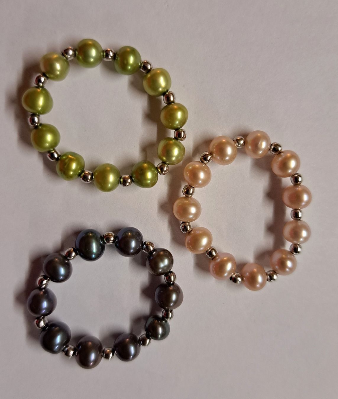 Ringe: Ringe Perlen Set 7 teilig elastisch – Gebraucht aus Stans von wer_fd5f 6