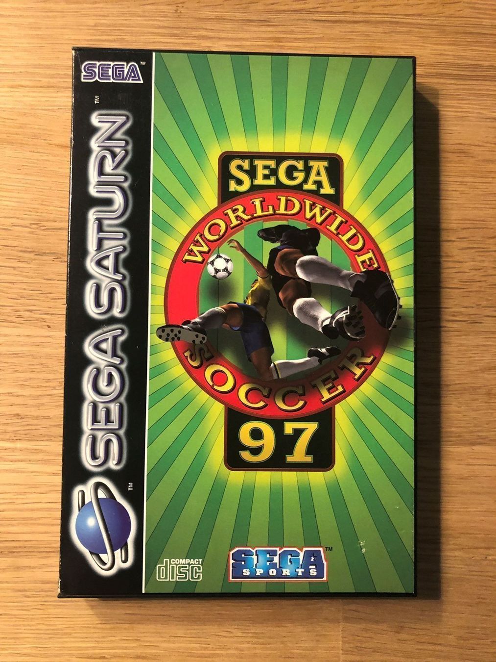 Sega Spiele: Sega Worldwide Soccer 97 – Gebraucht aus Kestenholz von Inna09