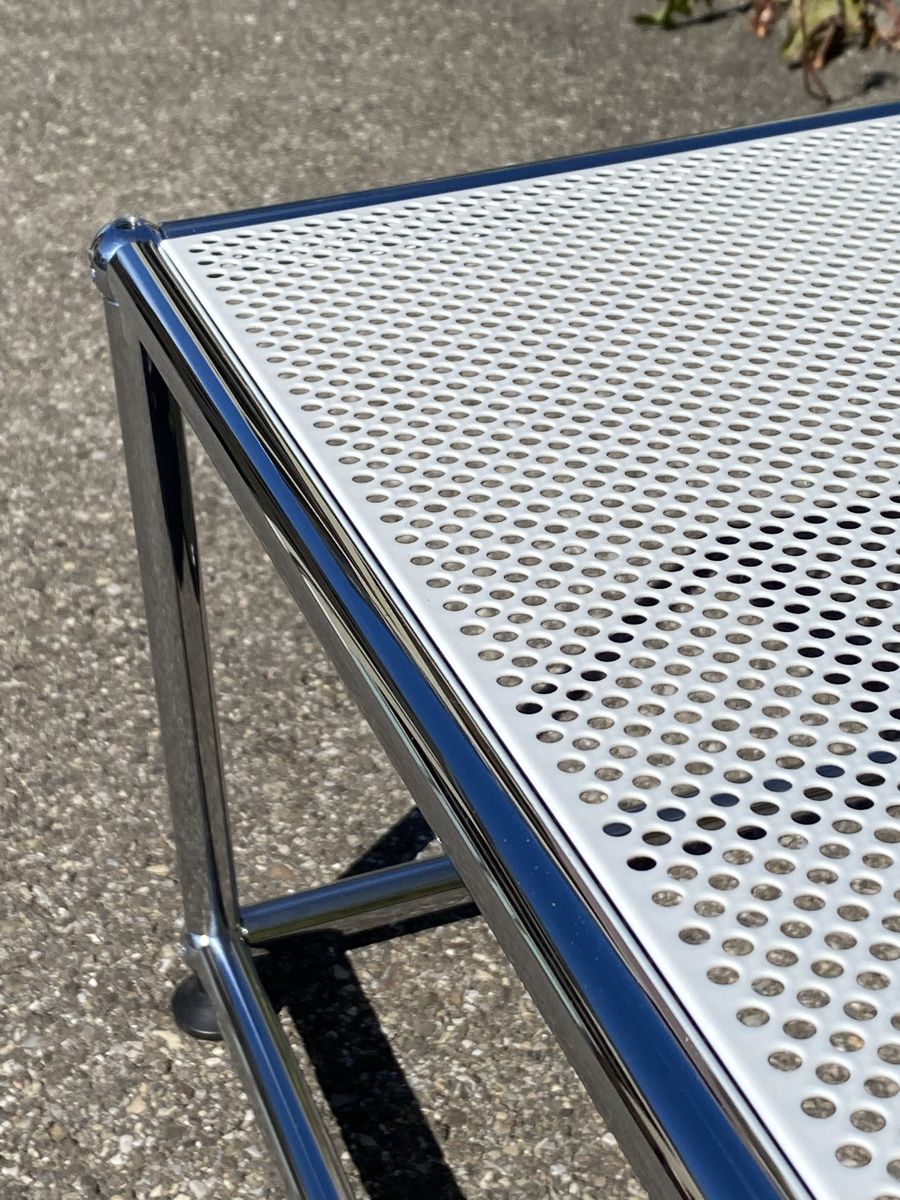 Tavoli: USM Haller Beistelltisch – Usato da Rikon im Tösstal venduto da Kurt_Goes_Classic 2