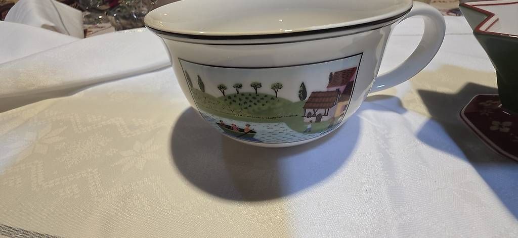 Services de table: Villeroy boch – D'occasion à Saubraz par Caly0