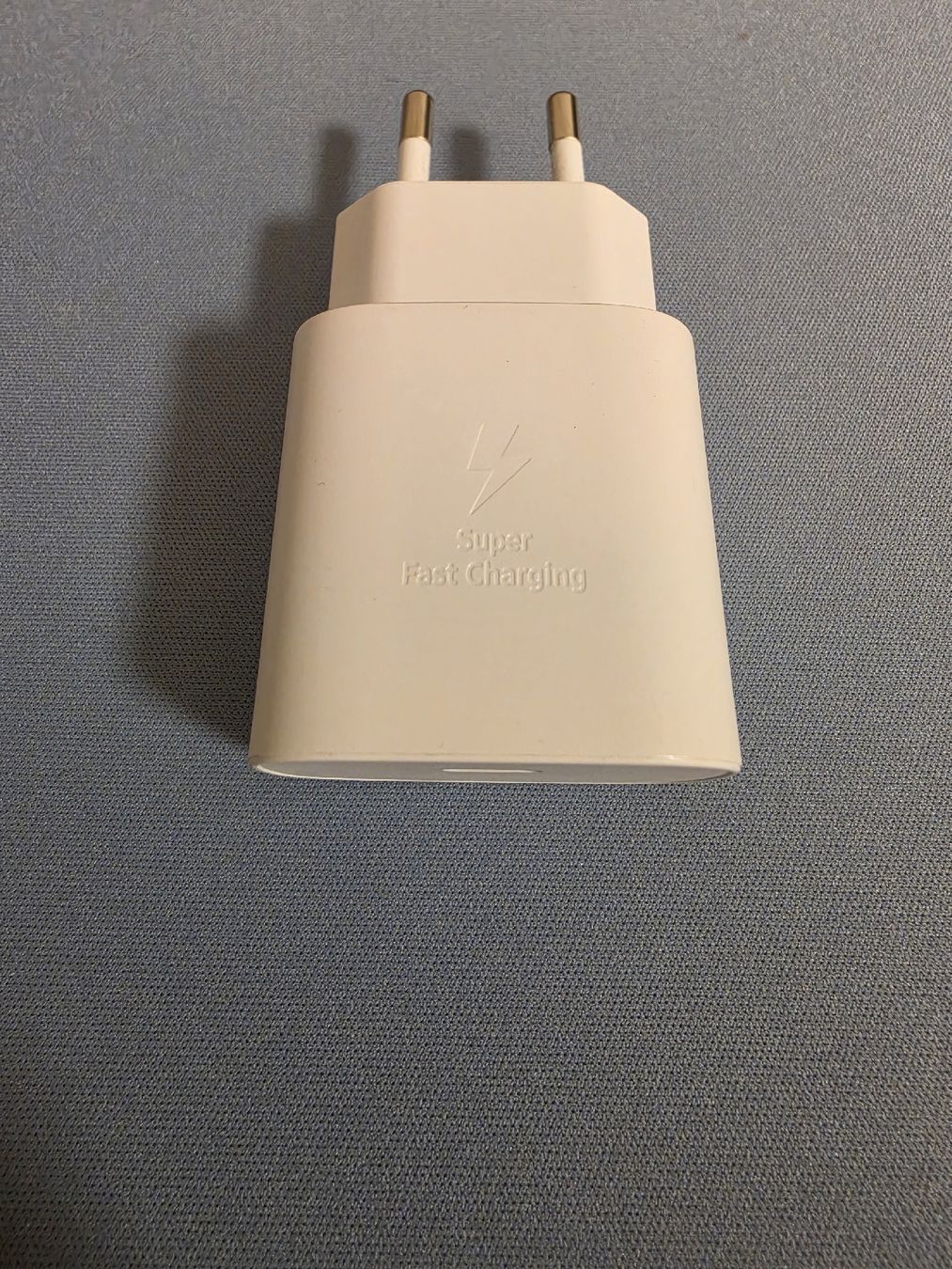 Samsung Caricabatterie: Samsung Super Fast Charging 25w Travel Adapter – Usato da Luzern venduto da luzri 1