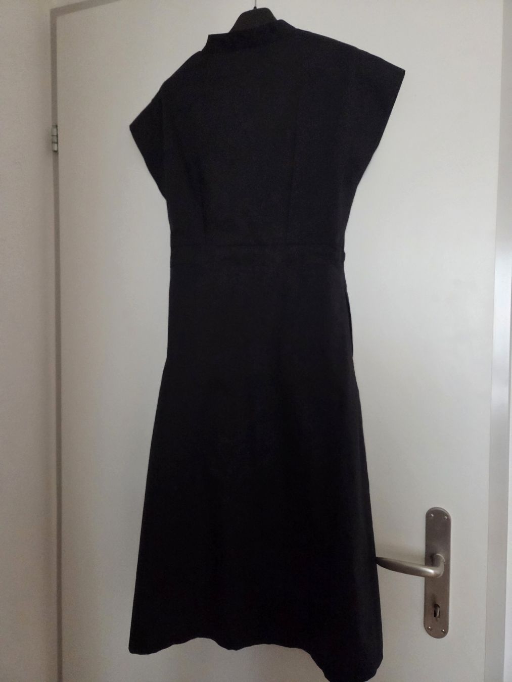 Nile Vestiti: Nile Kleid – Usato da Luzern venduto da asmele2 4