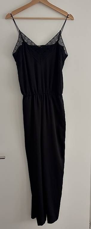 Maje Tute: Maje Jumpsuit, Gr. 2 (FR 38) – Usato da Lachen SZ venduto da dar_hjg9 3
