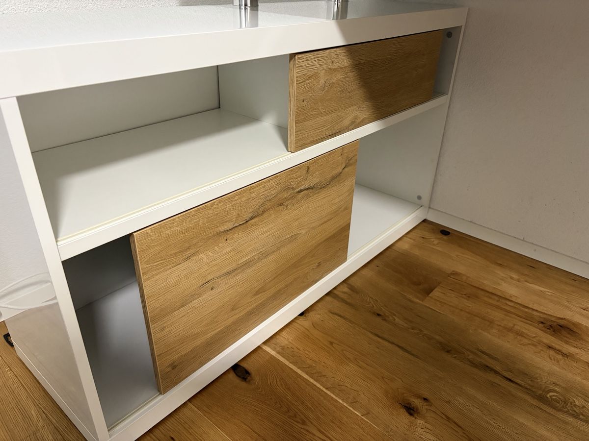 Micasa Schreibtische: Kinderpult weiss – Gebraucht aus Stadel von Sga2 1