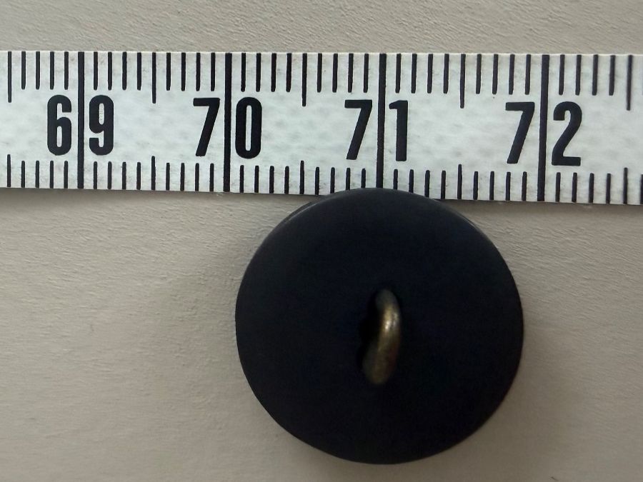Bottoni: 5 Kleiderknöpfe schwarz mit Messingoptik NEU – Nuovo (secondo la descrizione) da Zollikon venduto da dorean 3