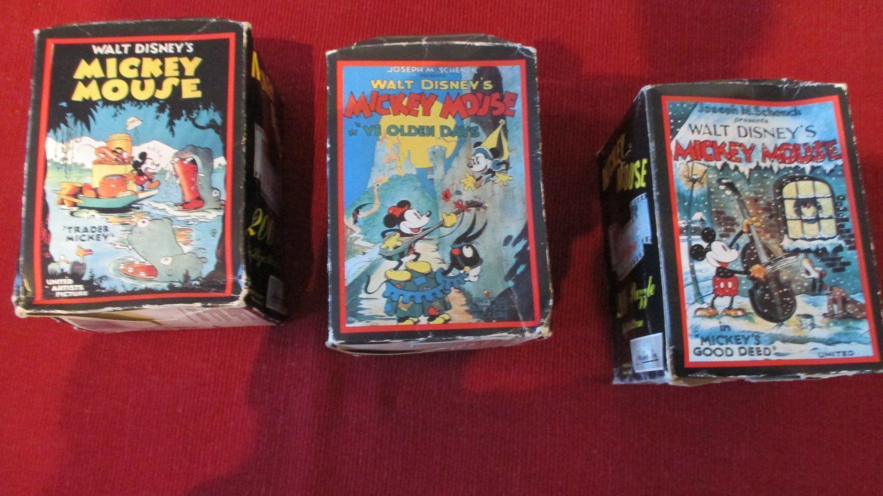 Disney Puzzle: 3 Mickey Mouse 200er Puzzle Master Mind / mega RAR – Usato da Wattenwil venduto da Firebird1 2