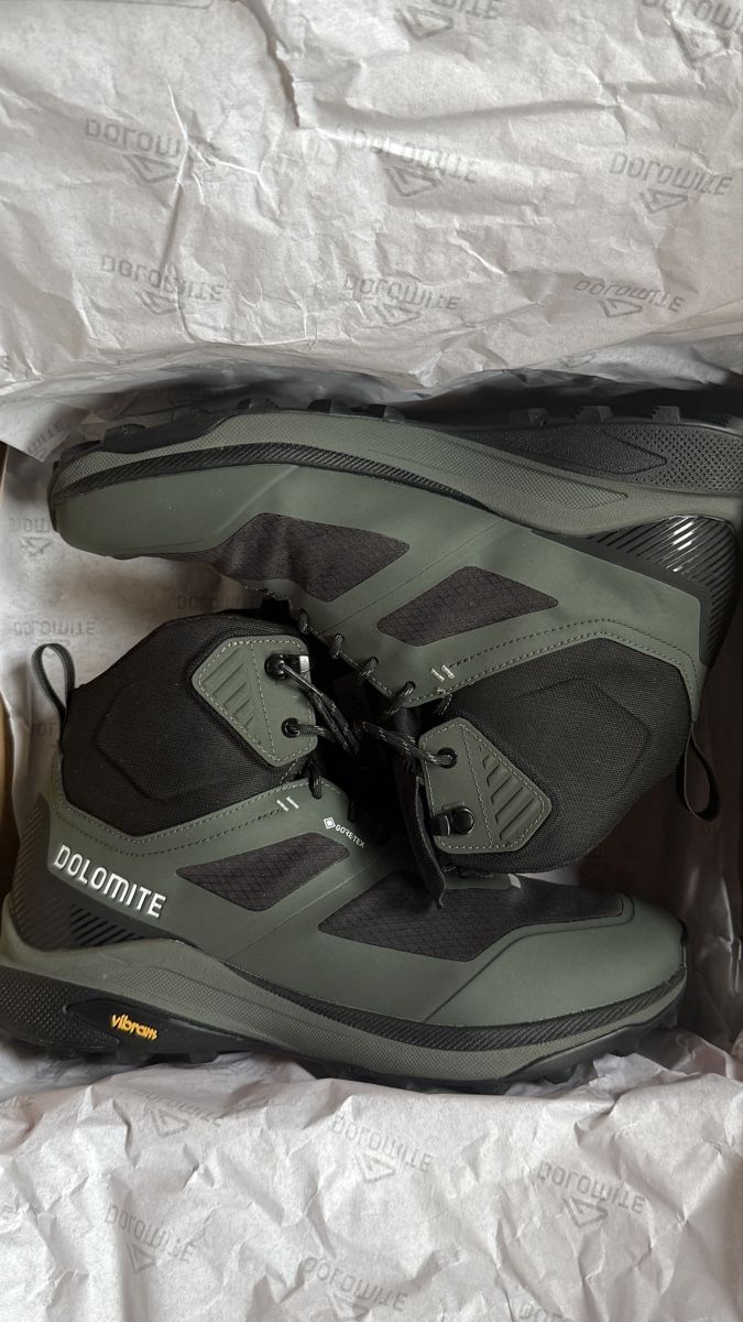 Dolomite Herrenschuhe: Dolomite GoreTex Hiking Boots - 41,5 -New – Neu und originalverpackt aus Troistorrents von mor_p5rv 2