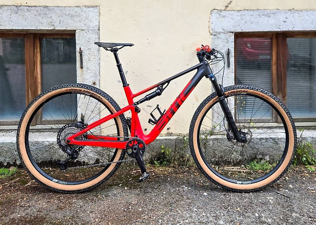 BMC Biciclette: BMC Fourstroke TWO 2023  Taille M  500 km – Nuovo (secondo la descrizione) da la chaux-de-fonds venduto da jul889f